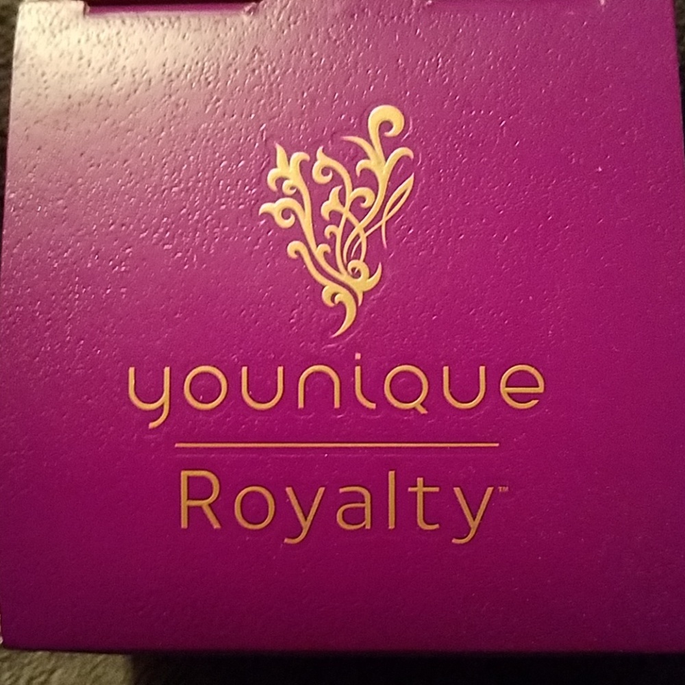 younique detox mask